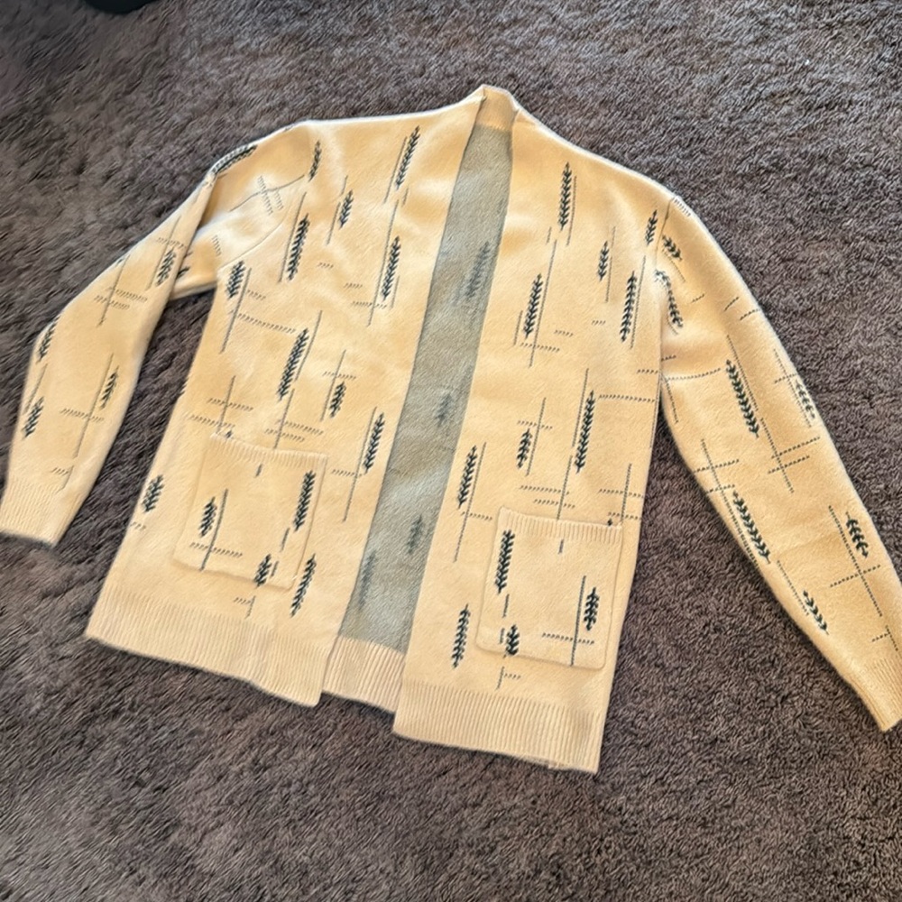 Good quality cardigan